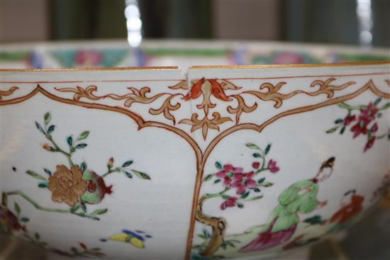A Chinese famille rose bowl, 18th century diameter 25.5cm